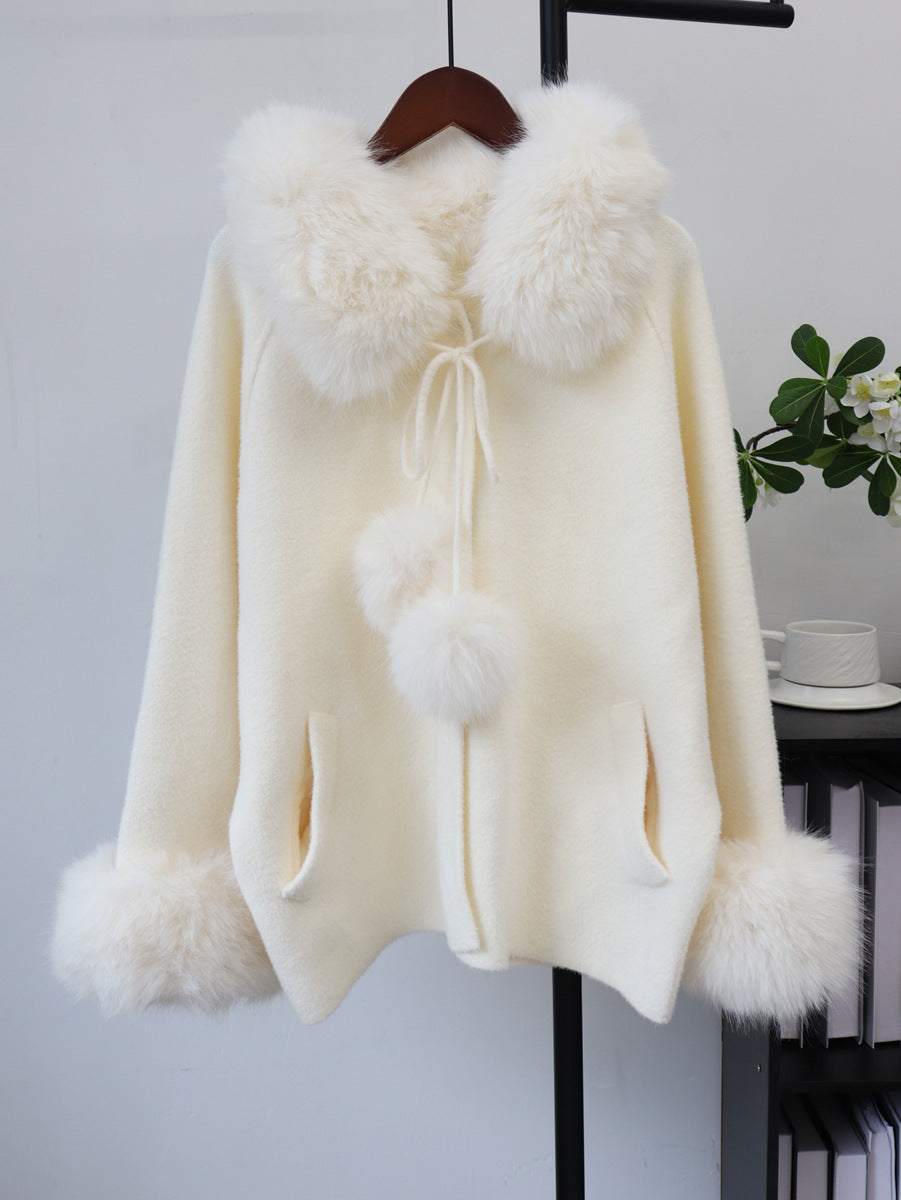Long sleeved jacket for women